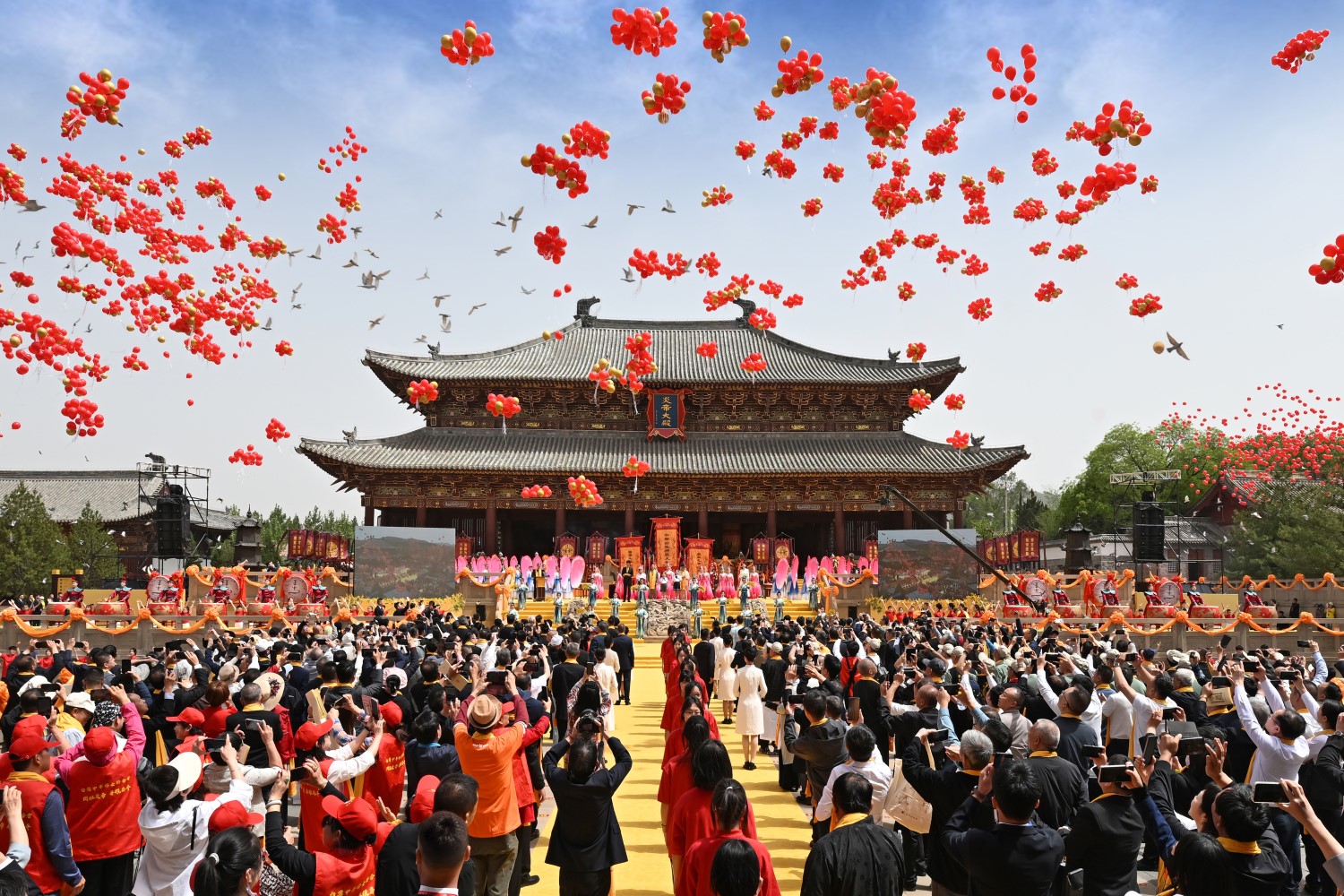 第十届（乙巳年）海峡两岸同胞神农炎帝故里民间交流活动在高平举行