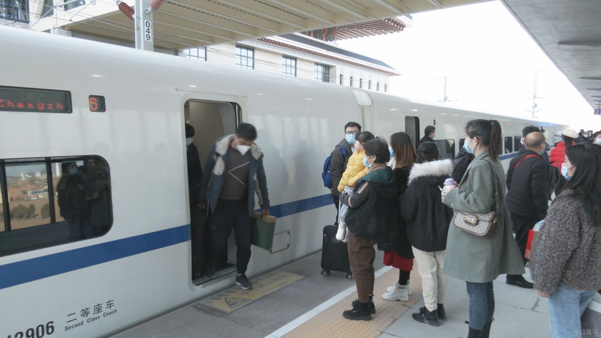军事：中国高铁今日重回世界第一速度 京沪全程4个半小时 - 动车组,京沪高铁,高铁 - 九尾网