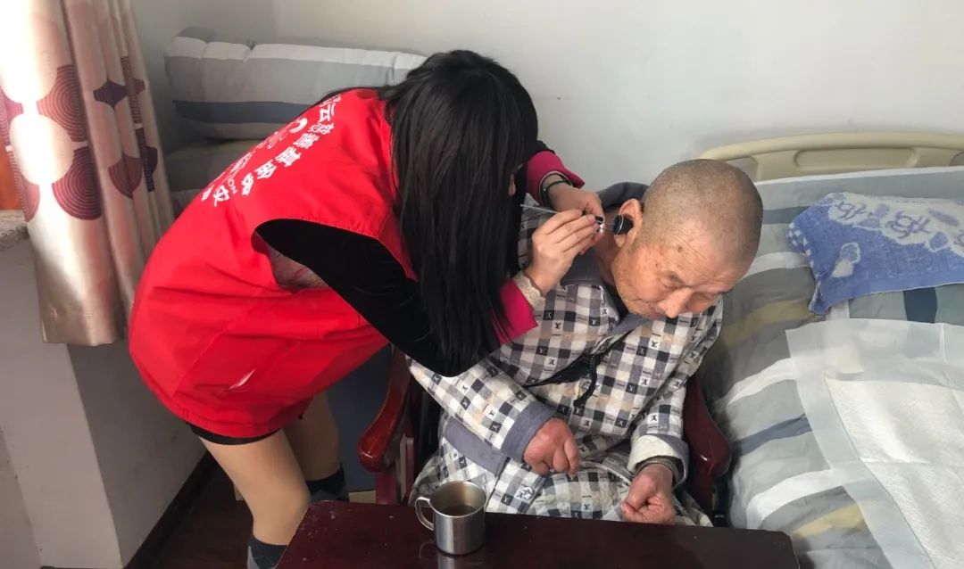 九九重阳节 浓浓敬老情｜青年志愿者在行动
