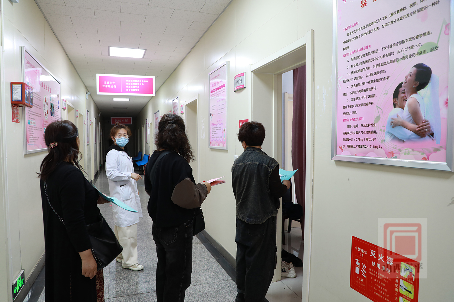 开展两癌免费筛查呵护女性健康