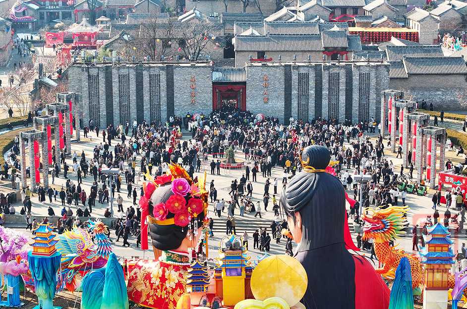 炎帝灯会“火”力全开 假日经济“热”力十足