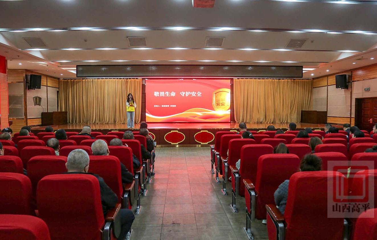 党的创新理论“百人千场进万站”文明实践示范宣讲活动走进赵庄煤矿