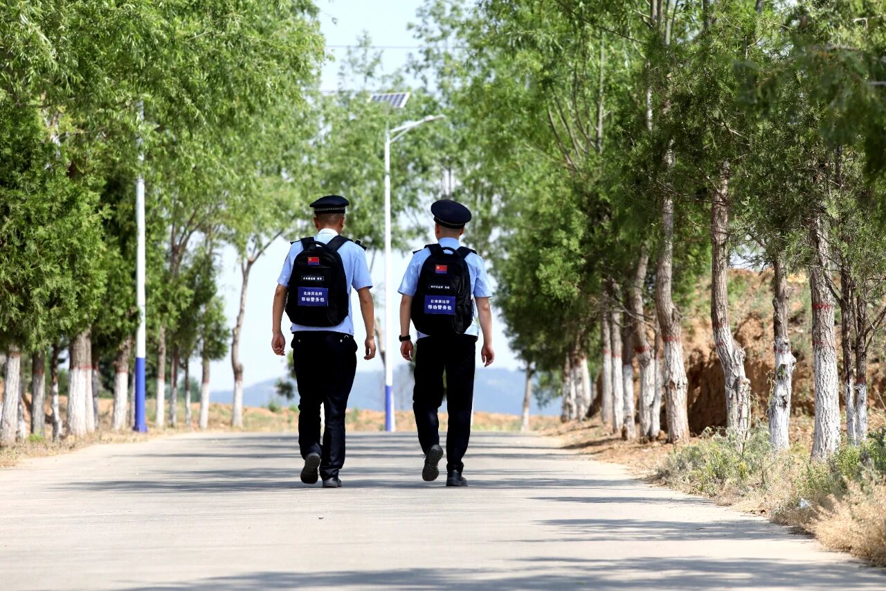 五个小城里的党建密码｜平安小城：灯火高平里，藏着安全感