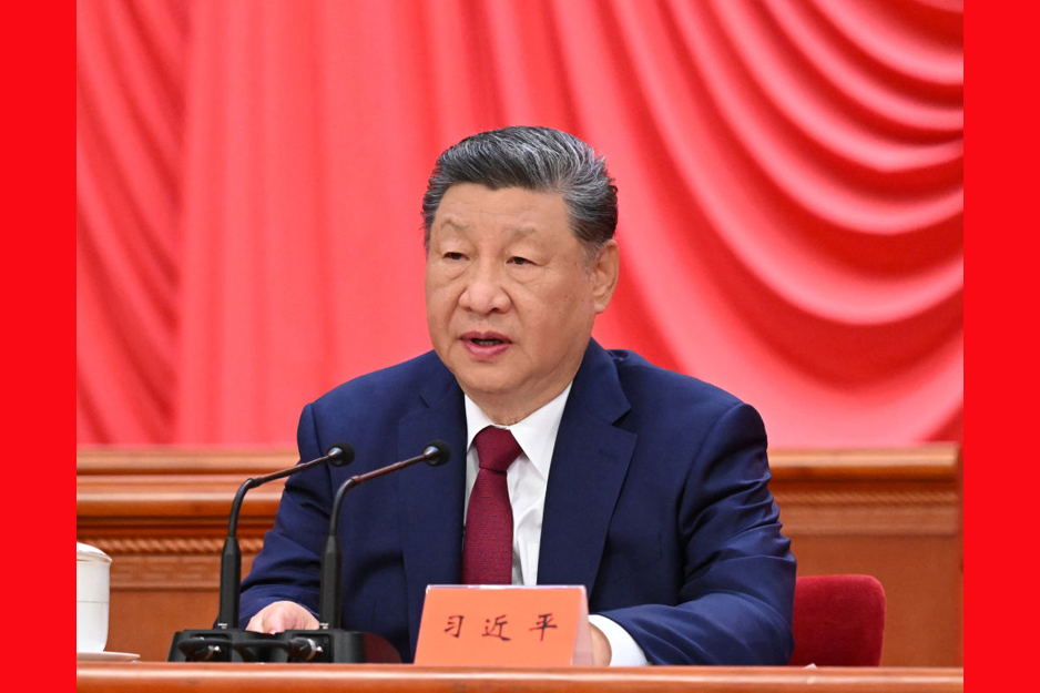 纪念中国工农红军长征胜利90周年大会在京隆重举行 习近平出席大会并发表重要讲话