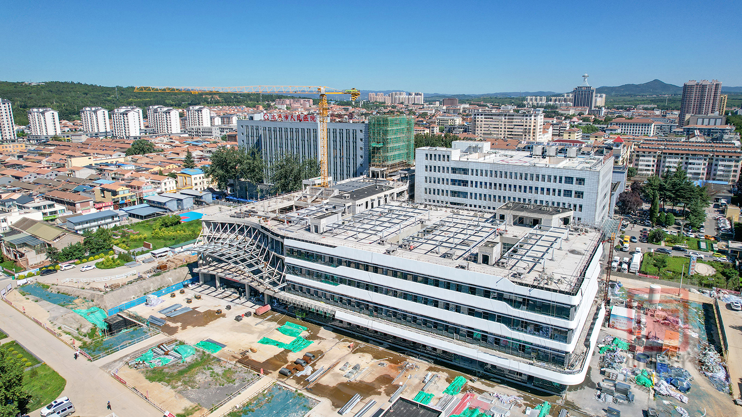 抢工期 赶进度 市人民医院扩建项目加速推进