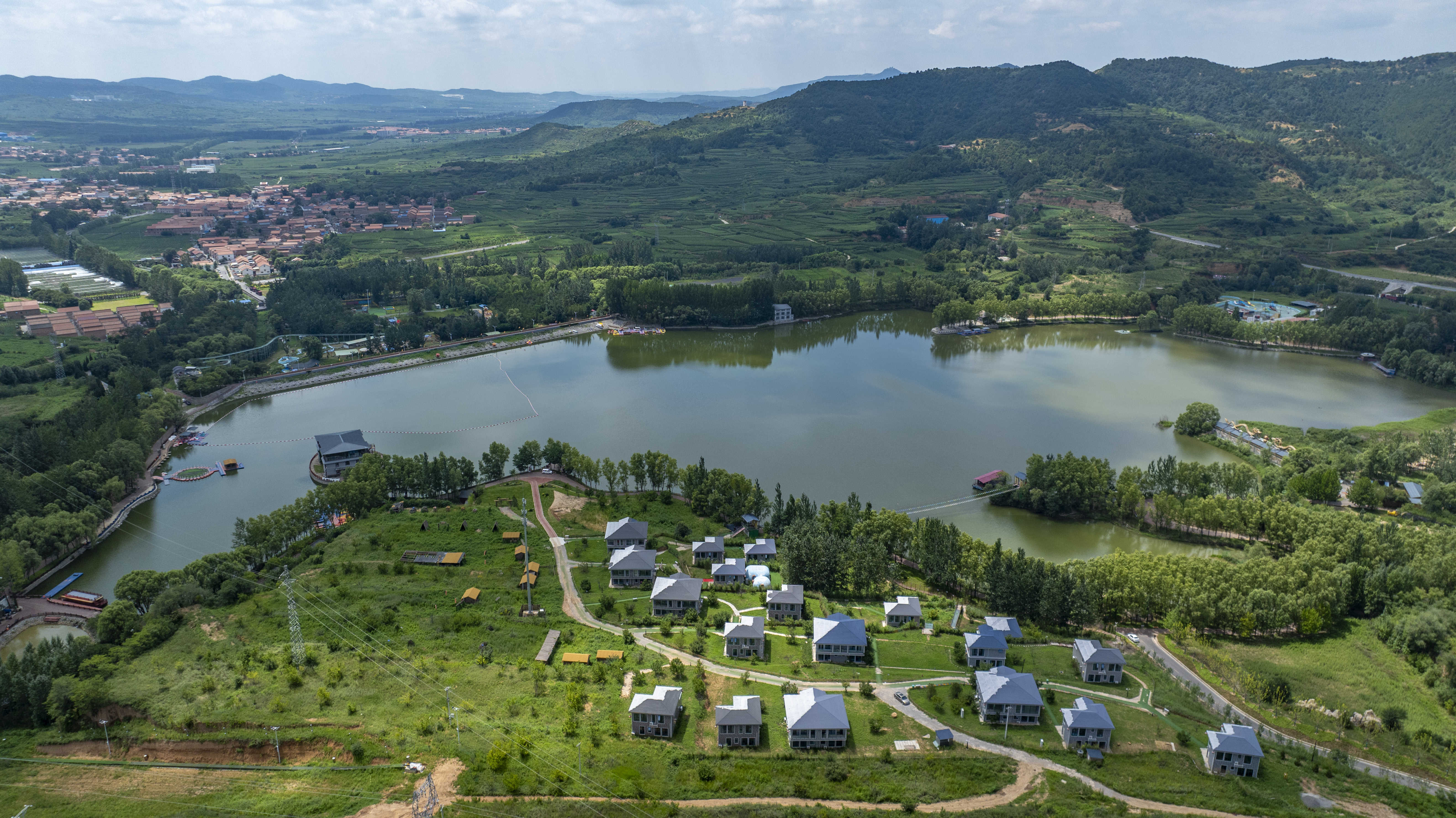 卧龙湾1.jpg