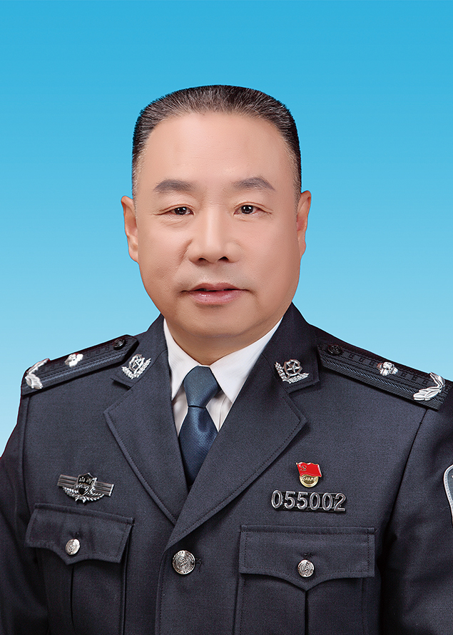 市公安局党委副书记,常务副局长 赵建云